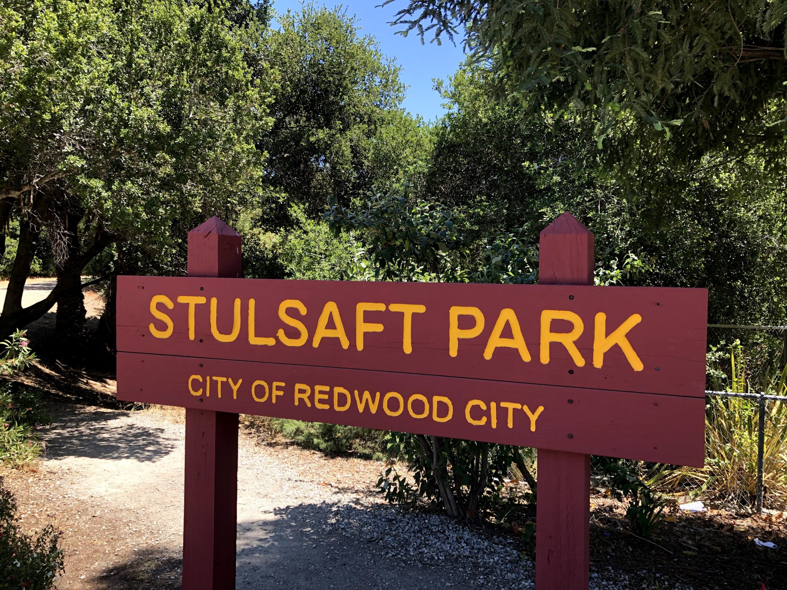 Walk your Dog off leash at Stulsaft Park, Redwood City until suburbia!